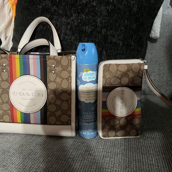 Coach rainbow bag & wallet set - Picture 2 of 3